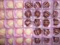 /album/galeria-de-fotos-mini-trufas-e-pao-de-mel/mini-trufas-lembrancinha-jpg/